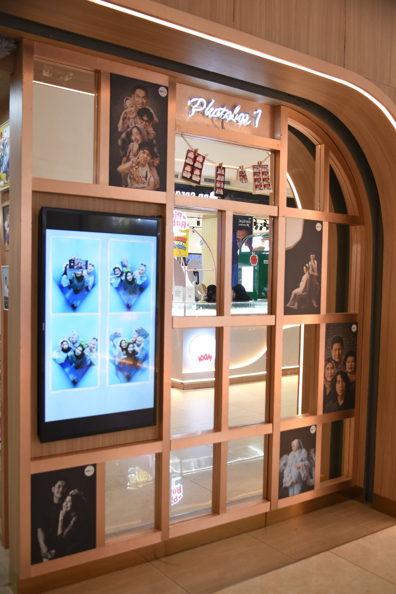 Galeri cabang Cibubur - Trans Studio Mall